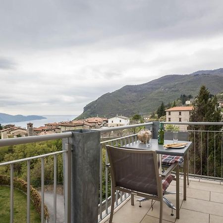 Residence La Villa Cuore Tignale Bagian luar foto