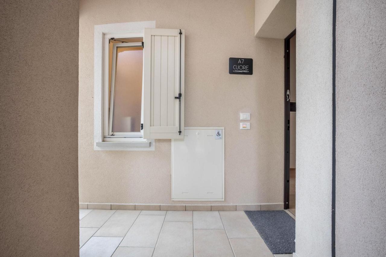 Residence La Villa Cuore Tignale Bagian luar foto
