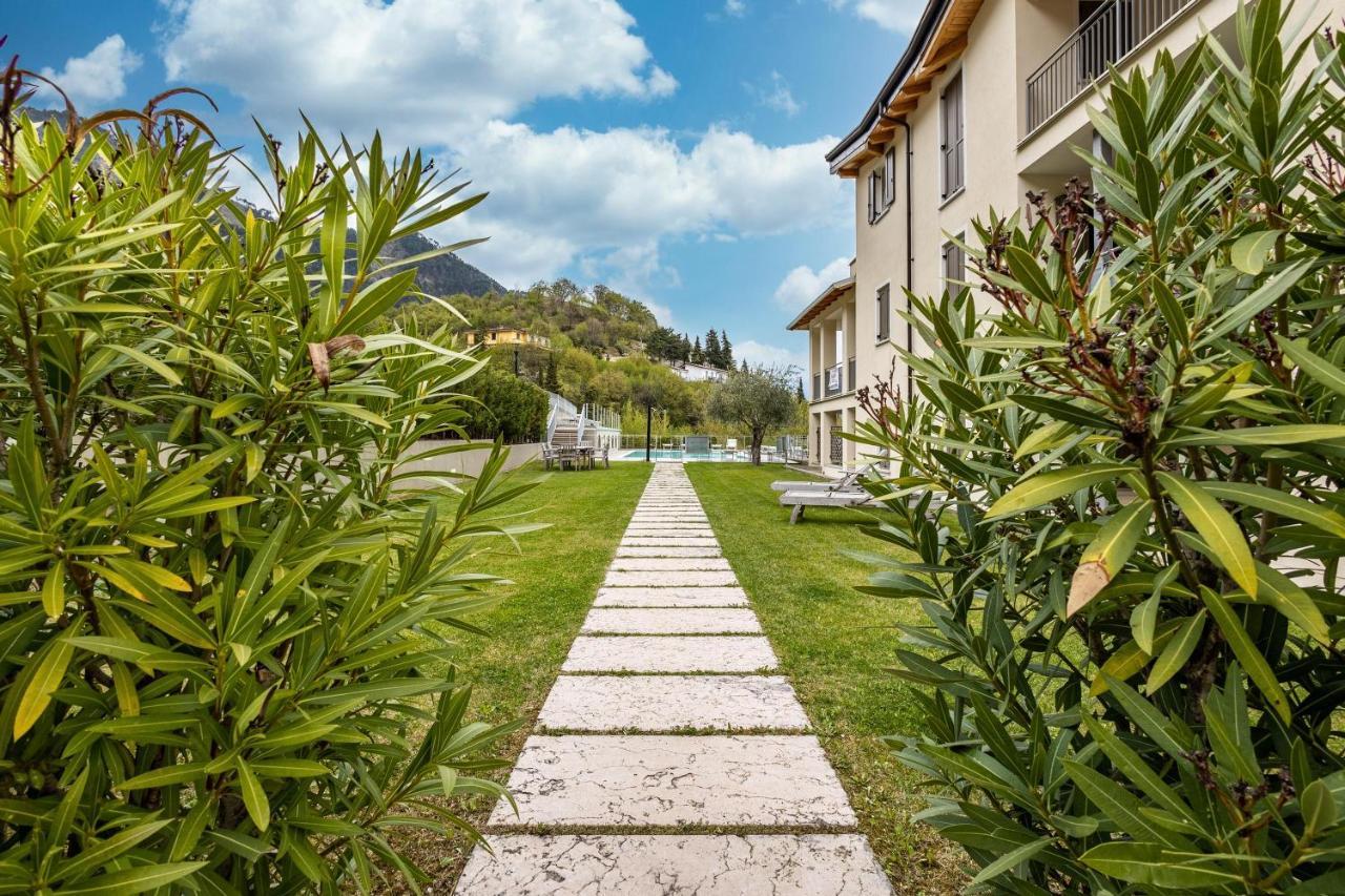 Residence La Villa Cuore Tignale Bagian luar foto