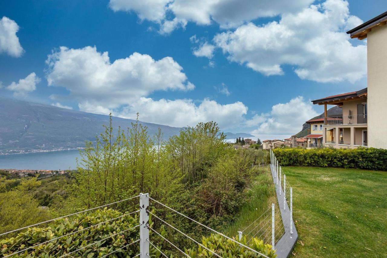 Residence La Villa Cuore Tignale Bagian luar foto